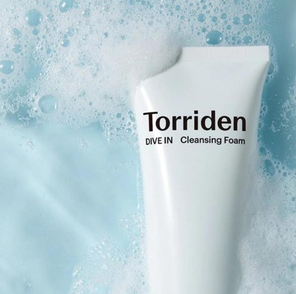 Actual product image Torriden DIVE-IN Low Molecular Hyaluronic Acid Cleansing Foam (Foam, 150 ml)
