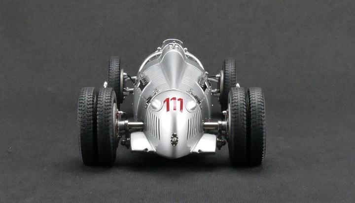 Produktbild CMC Auto Union Type C Hill Climb Version #111 Schau ins Land, 1937 Limited Edition 1,500 pcs.