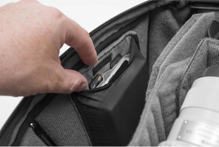 Actual product image Peak Design Camera Cube Large (Camera inner pocket, 18 l)