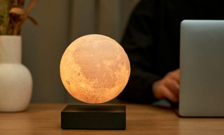 Actual product image Gingko Smart Moon