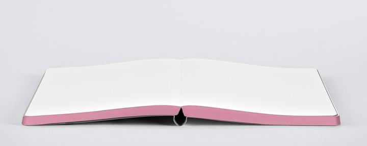 Actual product image Nuuna Graphic L, Sweet Joe (22 x 16.5 cm, Dotted, Hardcover)