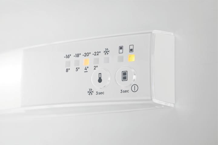 Actual product image Electrolux IK2355BL (233 l)