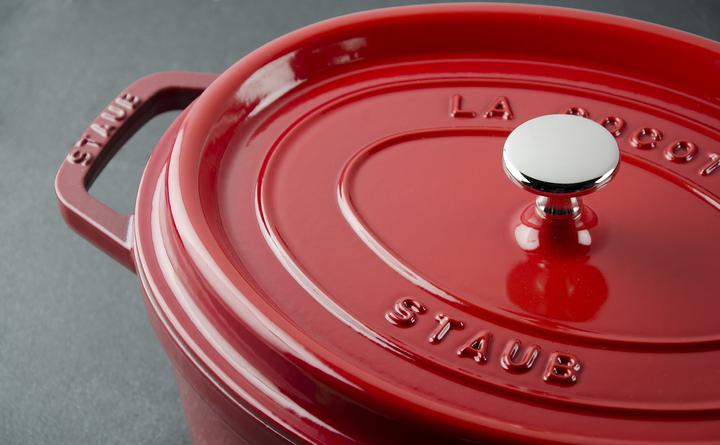 Actual product image Staub Cocotte (24 cm, Casserole + Stewpot, Cast iron)