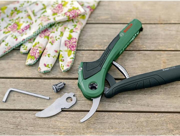 Produktbild Bosch Home & Garden EasyPrune