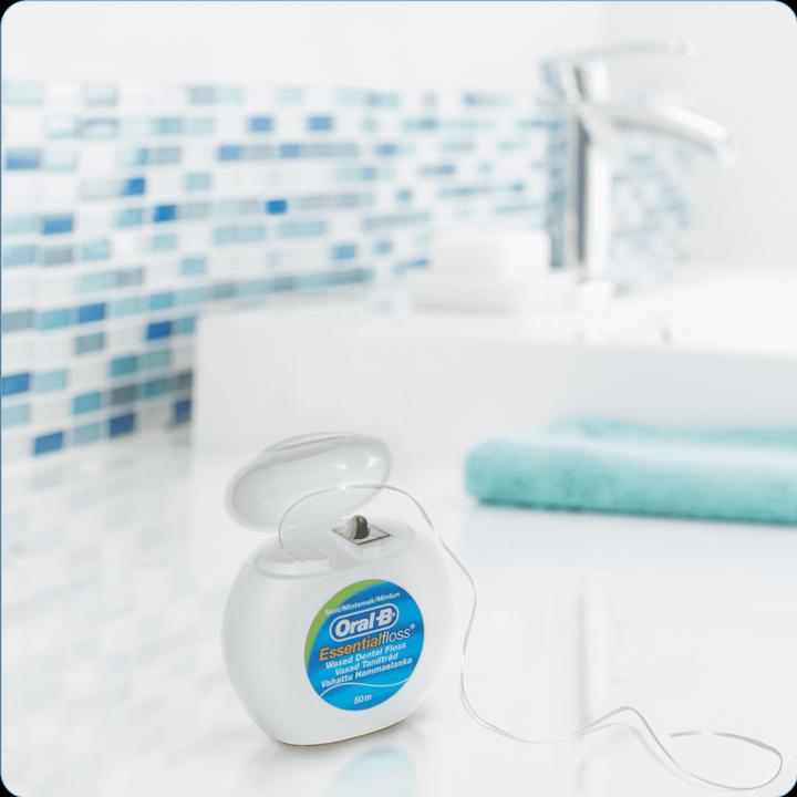 Oral-B Essential (50 m)