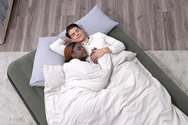 Actual product image Bestway 6716S (152 x 195 cm)