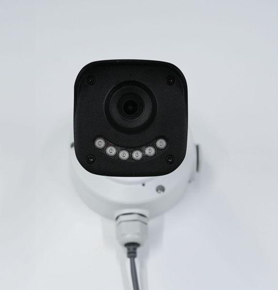 Actual product image Strong BUL05DL0-P 5MP Dual Light PoE Camera