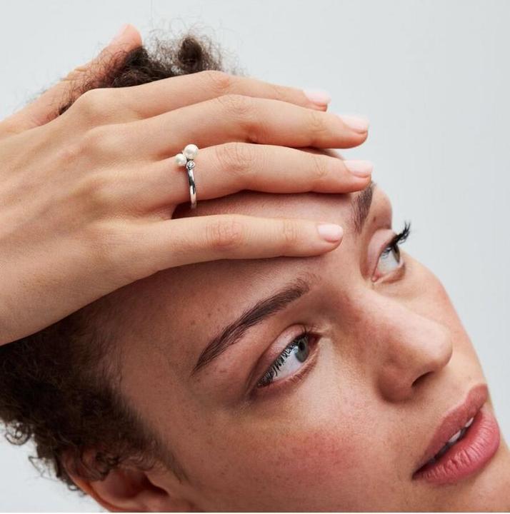 Immagine prodotto Pandora Anello con perle d'acqua dolce trattate in duo (56, 925 Argento)