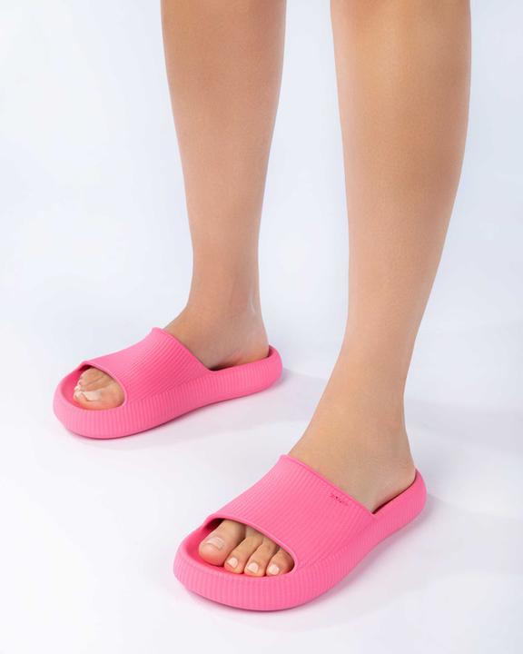 Actual product image Ipanema Zaxy Leveza New Slide Ad (38)