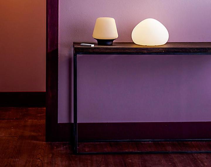 Image du produit Philips Base de Hue Wellner (806 lm, E27)