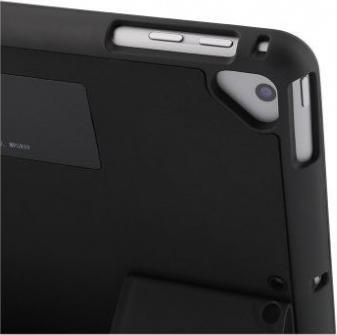Image du produit LMP Keyboard ProtectCase for iPad 9.7" (2017/18), sleep&wake, pencil holder - UK layout - black (DE, iPad 9.7)