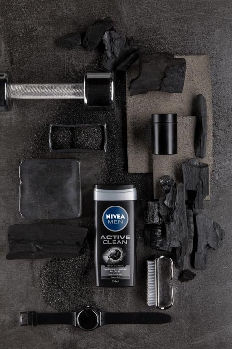 Actual product image NIVEA Men Active Clean (250 ml, Liquid shampoo)