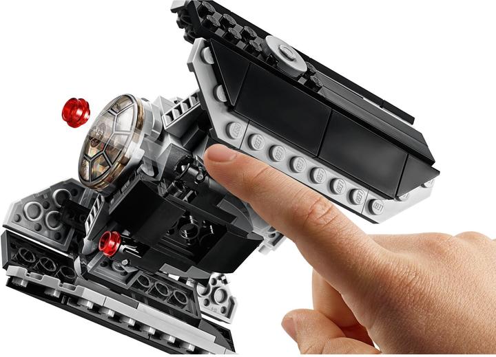 Actual product image LEGO Star Wars Darth Vader's Castle (75251, LEGO Star Wars)