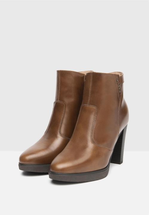 Actual product image Nero Giardini Stiefelette (37)