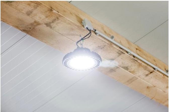 Produktbild Kerbl LED Hallenstrahler 100W Modell 2019