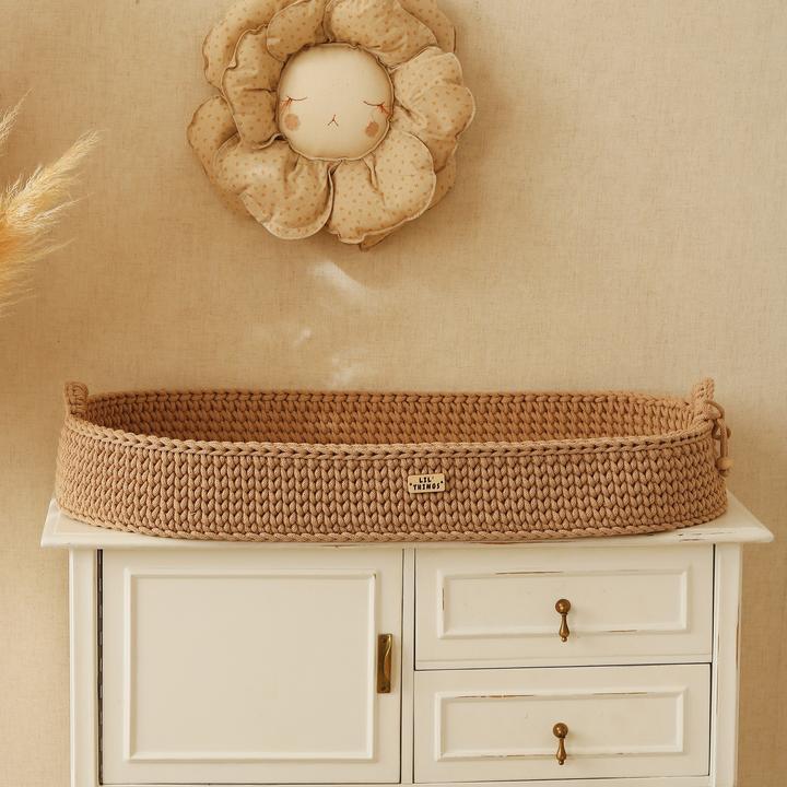 Image du produit Lil Things Panier à langer avec matelas (Unité de changement)