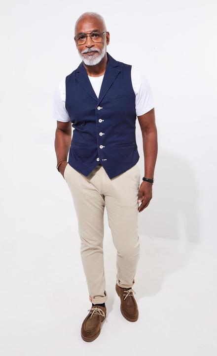 Actual product image Joe Browns Vintage Workwear Twill Waistcoat (Frequency band 38 (2600 MHz))