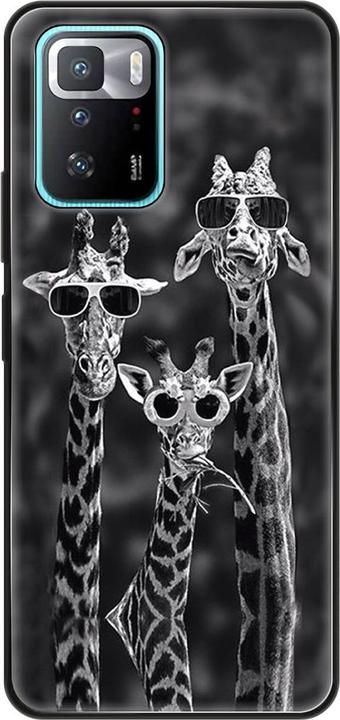 3 giraffes