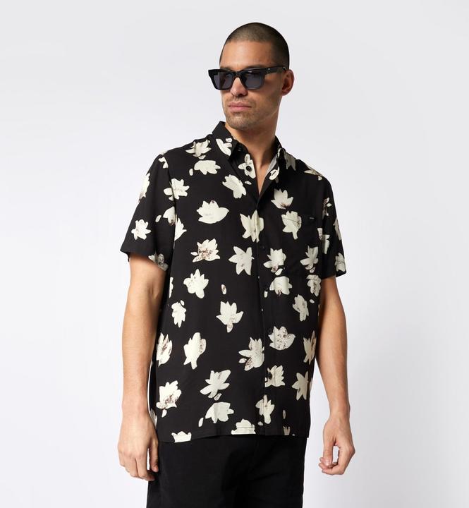 Actual product image Mystic Bloom Shirt (XL)