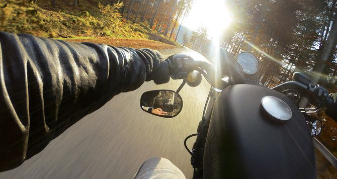 Image du produit GoPro Hero 4 Édition Argent (15p, WiFi, Bluetooth)