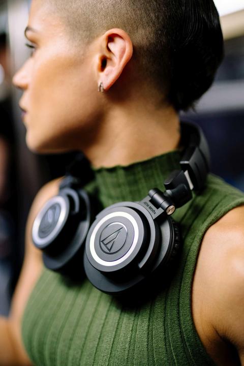 Produktbild Audio-Technica ATH-M50xBT (40 h, Kabellos)