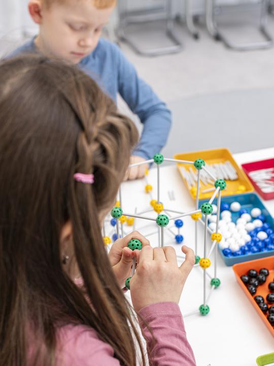 Produktbild Betzold Schul-Steckbaukasten