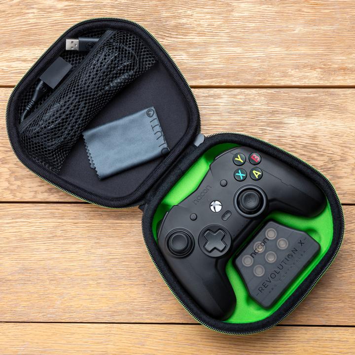 Produktbild Nacon Gaming Revolution X Controller (Xbox One X, Xbox Series X, Xbox One S, Xbox Series S)