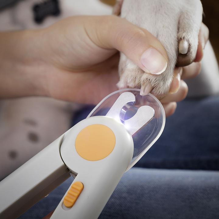Produktbild InnovaGoods Krallenschere mit LED-Licht für Hund und Katze (Katze, Hund)