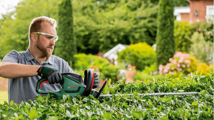 Produktbild Bosch Home & Garden UniversalHedgeCut 60 (Netzbetrieb)