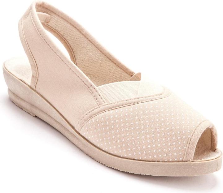 Beige-beige