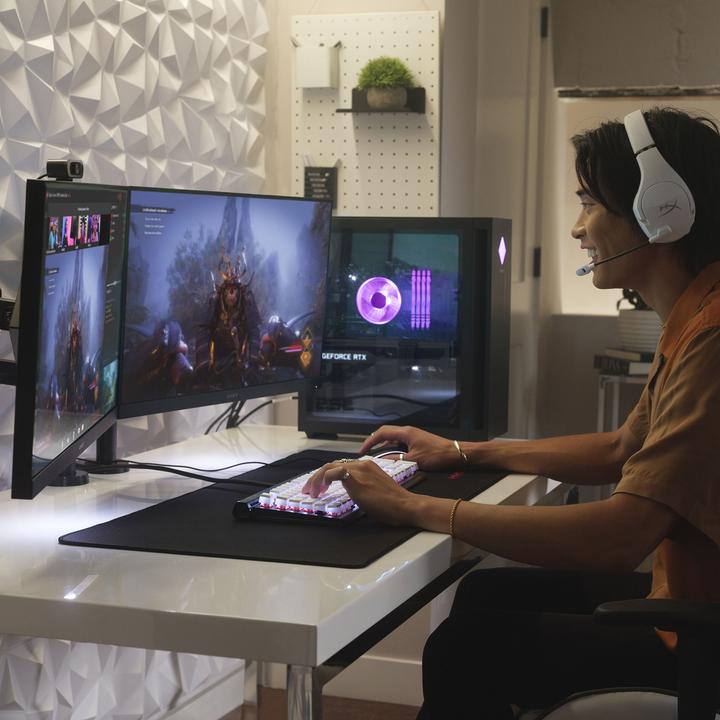 Actual product image HP OMEN 25L Gaming DT GT15-2750nz PC CH (Intel Core i7-14700F, 32 GB, 1000 GB, GeForce RTX 4070 Ti)