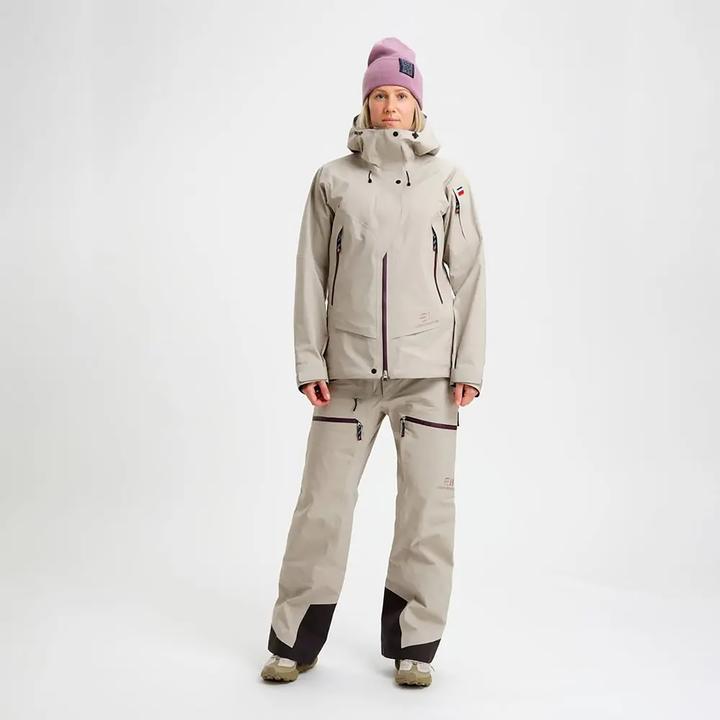 Actual product image Elevenate Pure Skihose Ginger Beige Damen (XS)