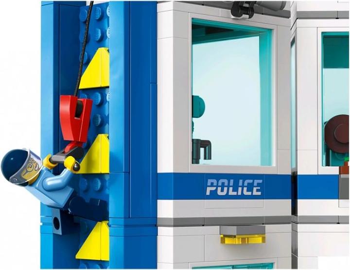 Image du produit LEGO 60372 École de police (60372, LEGO City)
