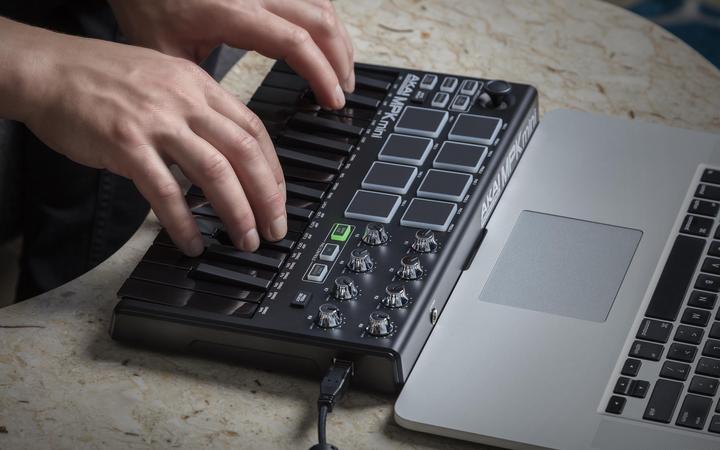 Immagine prodotto Akai Professional MPK Mini MK2 (Tastiera)