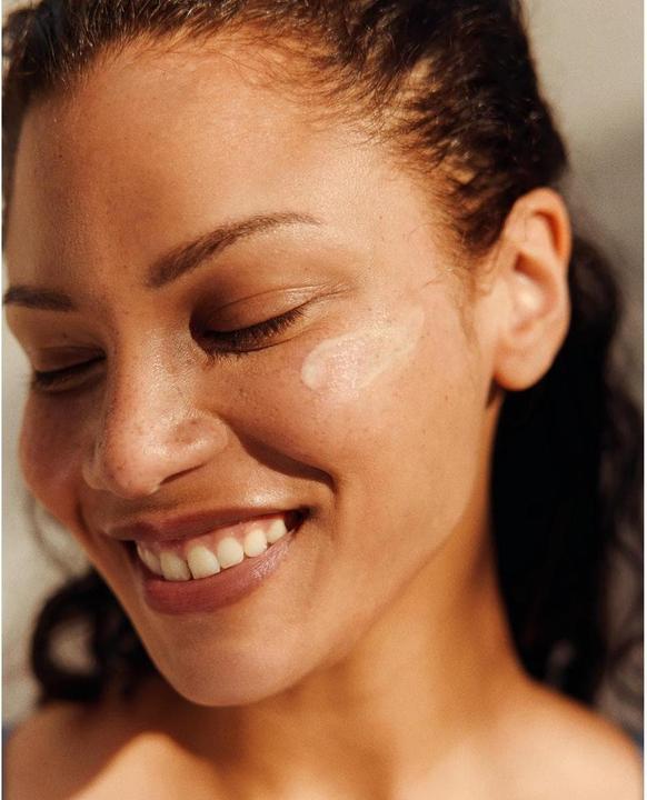 Image du produit NIVEA Apprêt 2 en 1 (Crème solaire, SPF 50+, 30 ml)