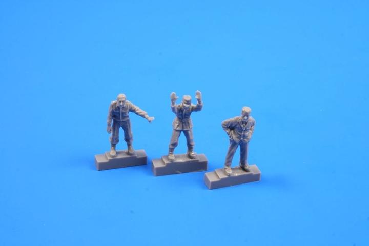 Produktbild CMK Werner v.Braun with his inspection team watching an A4/V2 rocket launch(3 Figures)