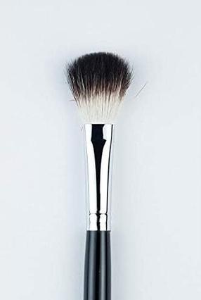 Ibra Highlight & Contour Brush Makeup Nr. 22 (Highlighter)