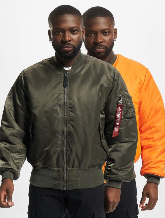 Actual product image Alpha Industries MA-1 - 41663 (S)