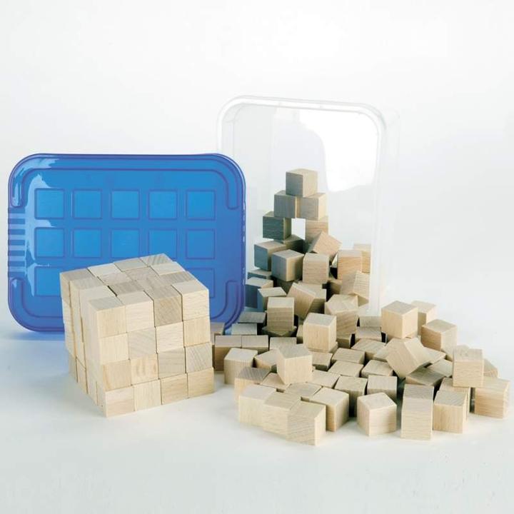 Actual product image trendmarkt24 Wooden cubes 2 cm Set 150 pieces solid beech untreated in storage box Counting cubes