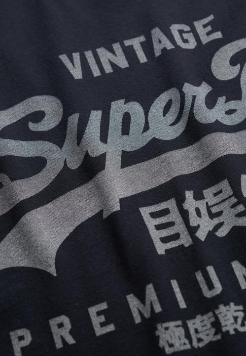 Actual product image Superdry VI Classic Tee (L)