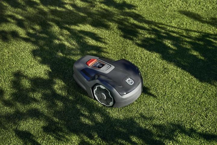 Actual product image Husqvarna Automower Aspire R4 (Lawn mower)