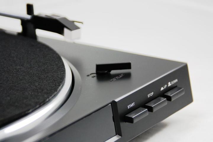 Produktbild Dual Dt 210 USB (Einstiegsklasse, Vollautomatisch)