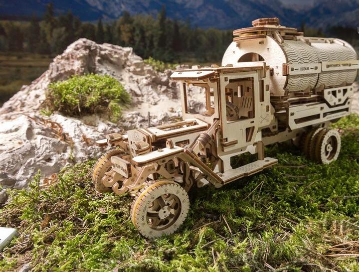 Produktbild Ugears Tanklastwagen