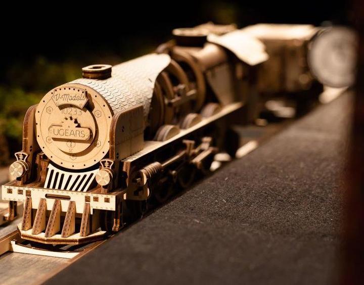 Produktbild Ugears Lokomotive V-Express mit Wagon