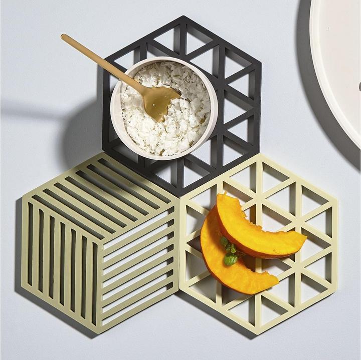 Actual product image Zone Denmark Triangle (1 x, Pan coaster)