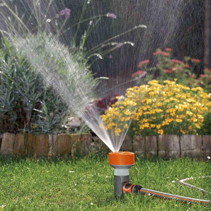 Produktbild Gardena Classic 4-Flächenregner Twist - Aktion (Flächenregner)