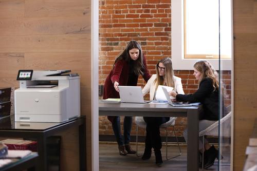 Produktbild HP M479fdn Color LaserJet Pro (Laser, Farbe)