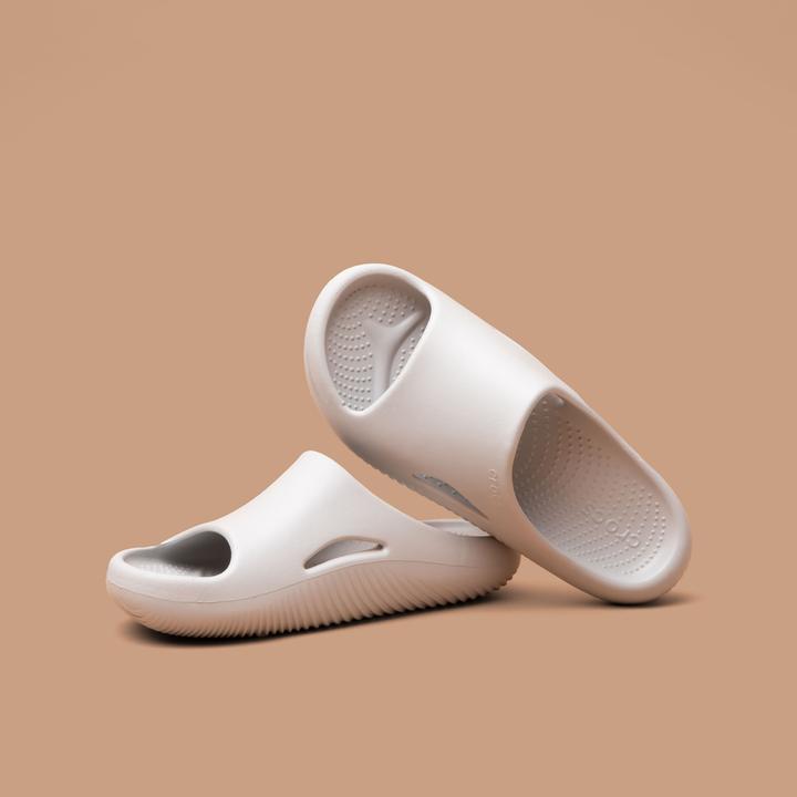Actual product image Crocs Mellow Recovery Slide (38, 39)