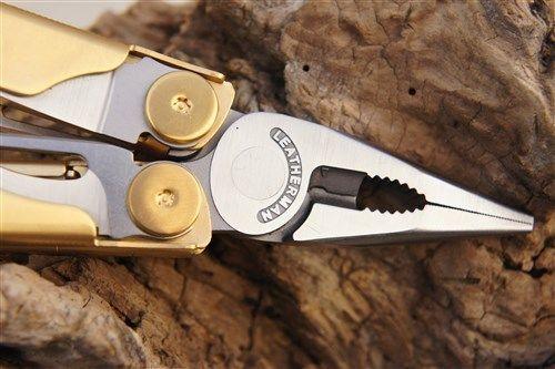 Produktbild Leatherman Wave Spezialedition Goldschale (17 Funktionen)