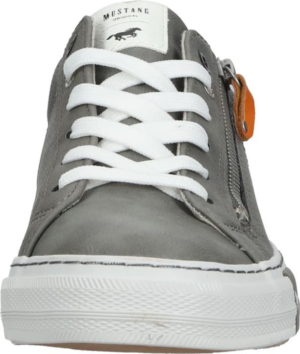 Actual product image Mustang This fashionable lace-up shoe from is an absolute must-have this season. The shoe comes with fei (41)